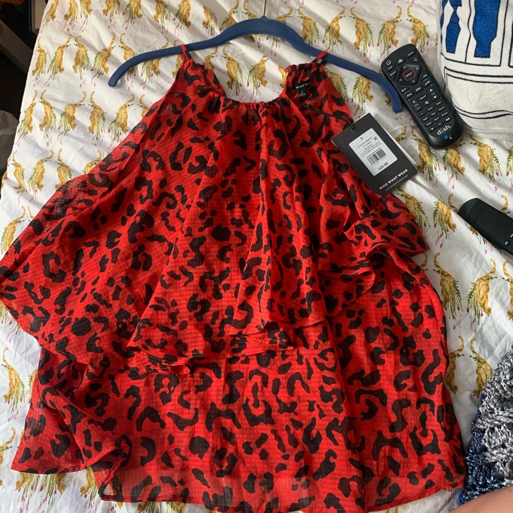Red Leopard top - Picture 3 of 3